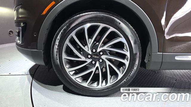 Lincoln Nautilus (I) 2.7 Reserve AWD 2019 — фото 5