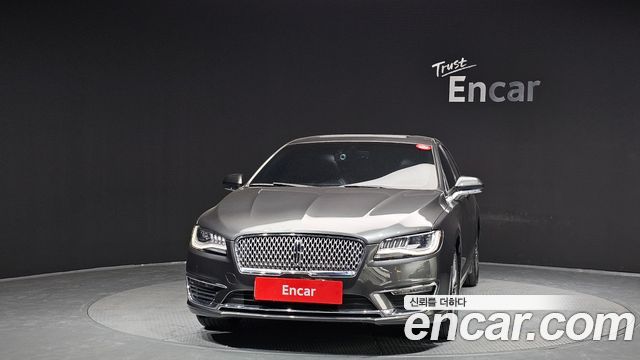 Lincoln MKZ Hybrid 2nd 2019 — фото 3
