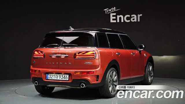 MINI Cooper S Clubman Standard 2nd 2020 — фото 2