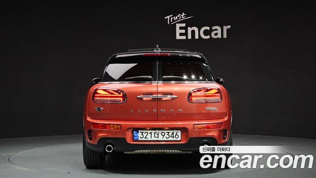 MINI Cooper S Clubman Standard 2nd 2020 — фото 4