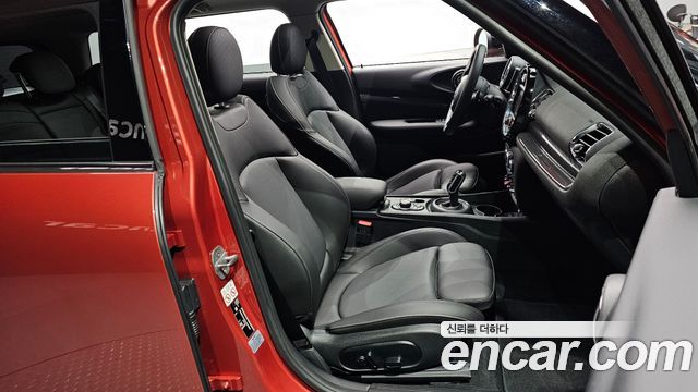 MINI Cooper S Clubman Standard 2nd 2020 — фото 10