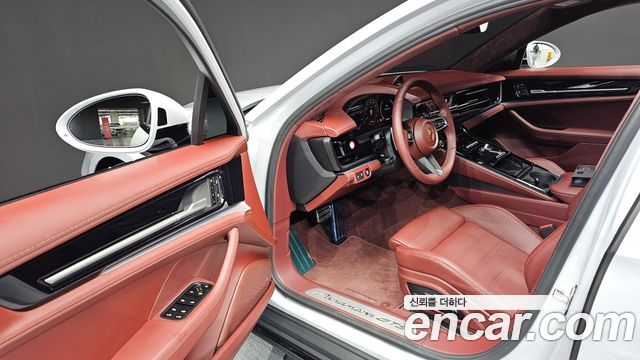 Porsche Panamera (976) 4.0 GTS 2025 — фото 10