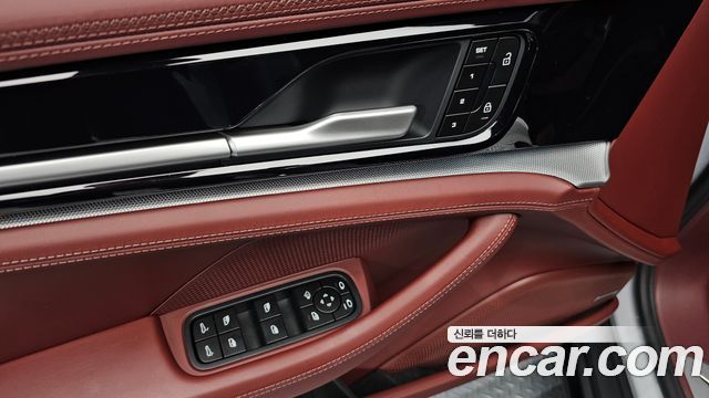 Porsche Panamera (976) 4.0 GTS 2025 — фото 13