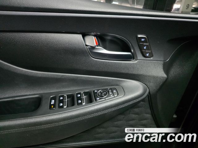 Hyundai Santa Fe Gasoline 2.5T 4WD Prestige 2021 — фото 16