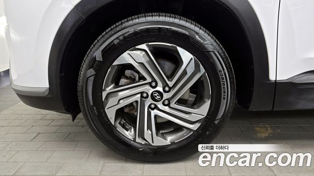 Hyundai Santa Fe Diesel 2.2 2WD Exclusive 2022 — фото 5