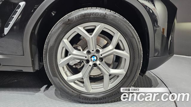 BMW X4 (G02) xDrive20i xLine 2022 — фото 5