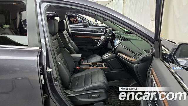 Honda CR-V (V) 2.0 Hybrid Touring 4WD 2022 — фото 15