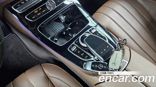 Mercedes-Benz E-Class (W213) E300 4MATIC Exclusive 2020 — фото 9