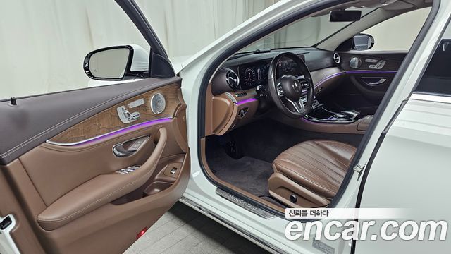 Mercedes-Benz E-Class (W213) E300 4MATIC Exclusive 2020 — фото 10
