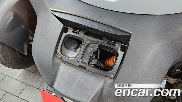 Renault Korea Twizy Life(2-Seater) 2020 — фото 6