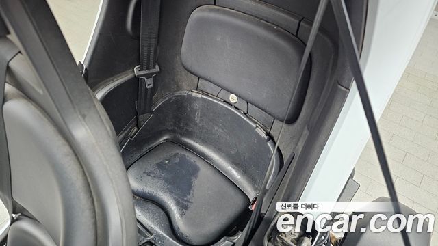 Renault Korea Twizy Life(2-Seater) 2020 — фото 12