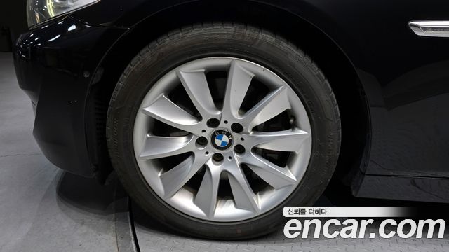 BMW 5 Series (F10) 535i 2011 — фото 5