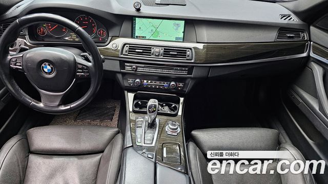 BMW 5 Series (F10) 535i 2011 — фото 7