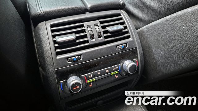 BMW 5 Series (F10) 535i 2011 — фото 17