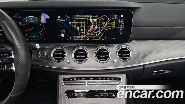 Mercedes-Benz E-Class (W213) E350 4MATIC AMG Line 2021 — фото 18