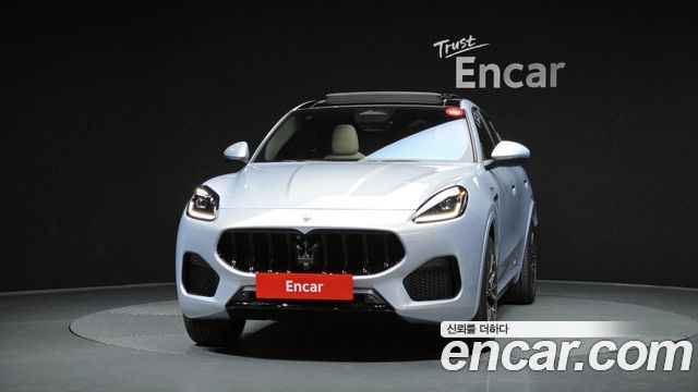 Maserati Grecale 2.0 AWD Modena 2023 — фото 3