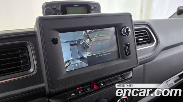 Renault Korea Master School Bus 15-Seater 2020 — фото 19