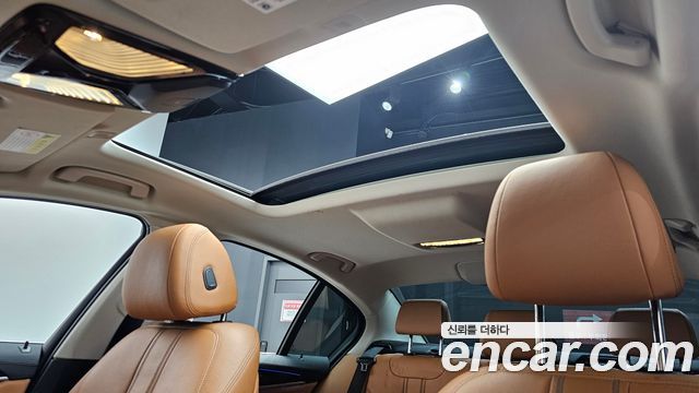 BMW 5 Series (G30) 520i Luxury 2020 — фото 23