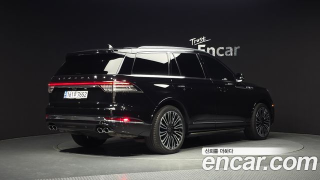 Lincoln Aviator (II) 3.0 Black Label AWD 2023 — фото 2