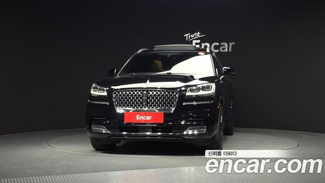 Lincoln Aviator (II) 3.0 Black Label AWD 2023 — фото 3