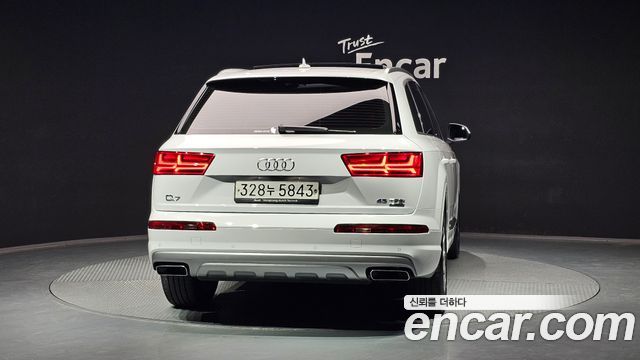 Audi Q7 (4M) 45 TFSI Quattro 2019 — фото 4