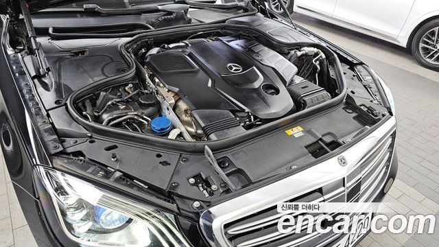 Mercedes-Benz S-Class (W222) S350 d 4MATIC 2019 — фото 6