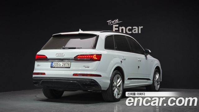 Audi Q7 (4M) 45 TDI Quattro Premium 2023 — фото 2