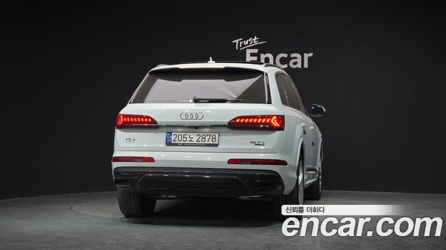 Audi Q7 (4M) 45 TDI Quattro Premium 2023 — фото 4