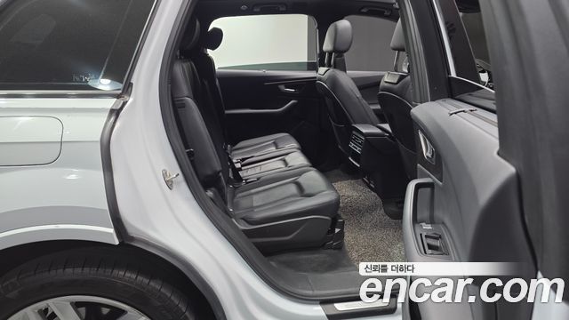 Audi Q7 (4M) 45 TDI Quattro Premium 2023 — фото 12