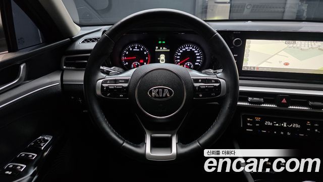 Kia K5 (III) 2.0 Prestige 2021 — фото 13