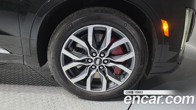 Cadillac XT6 3.6 Sport 2023 — фото 21