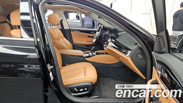 BMW 5 Series (G30) 520i Luxury 2022 — фото 11