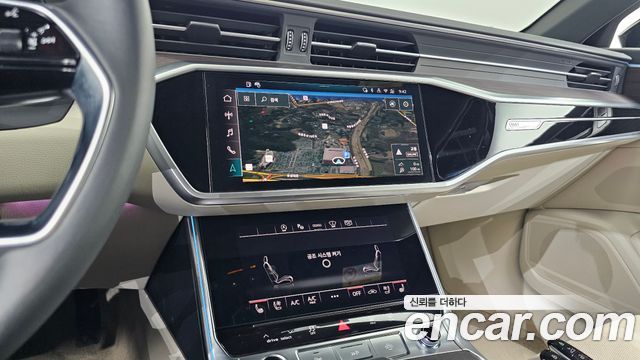 Audi A6 (C8) 45 TFSI Premium 2025 — фото 13