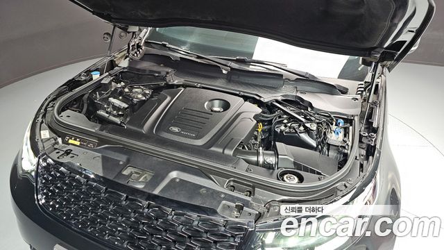 Land Rover Discovery 5 2.0 SD4 SE 2018 — фото 6