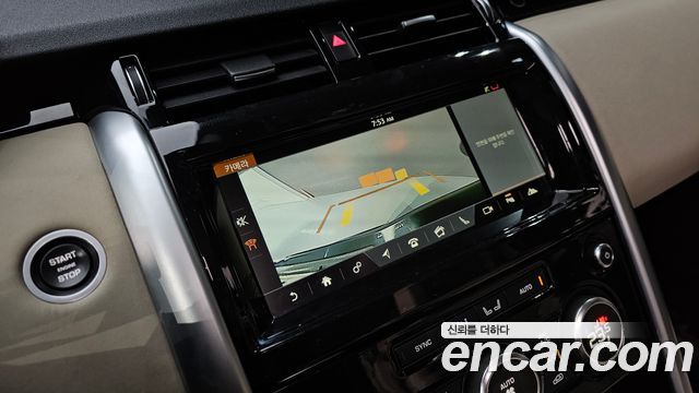 Land Rover Discovery 5 2.0 SD4 SE 2018 — фото 15