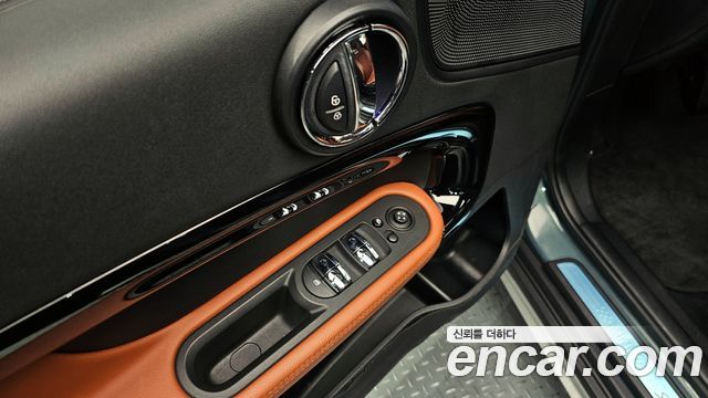 MINI Cooper S Countryman ALL4 Classic 2nd 2022 — фото 15