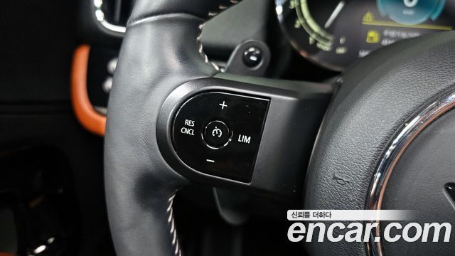 MINI Cooper S Countryman ALL4 Classic 2nd 2022 — фото 16