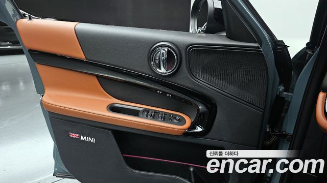 MINI Cooper S Countryman ALL4 Classic 2nd 2022 — фото 30