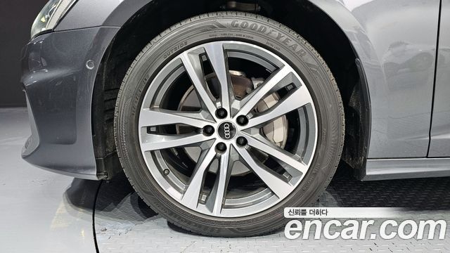 Audi A6 (C8) 45 TFSI Quattro Premium 2022 — фото 5