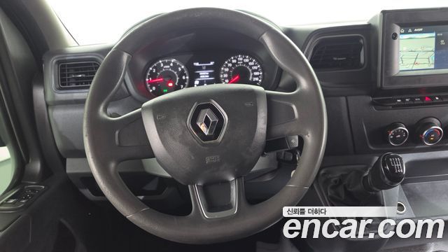 Renault Korea Master 2.3 Van L 2020 — фото 14