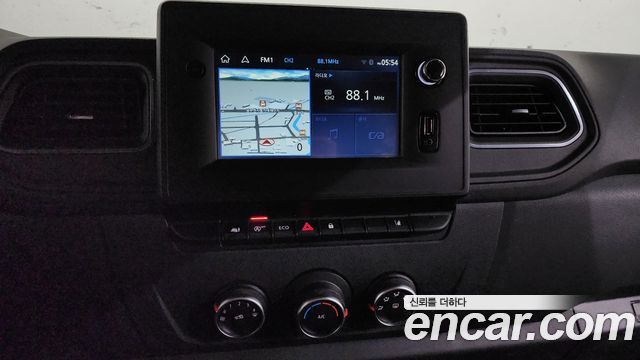 Renault Korea Master 2.3 Van L 2020 — фото 15