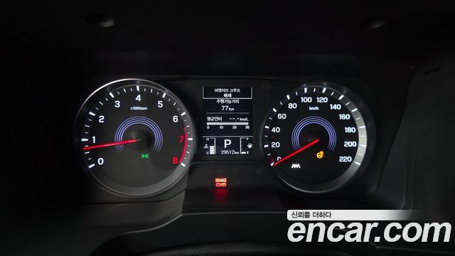 KG Mobility (SsangYong) Beautiful Korando Gasoline 1.5 2WD C5 Plus 2022 — фото 8