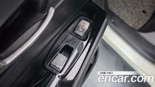 KG Mobility (SsangYong) Beautiful Korando Gasoline 1.5 2WD C5 Plus 2022 — фото 18