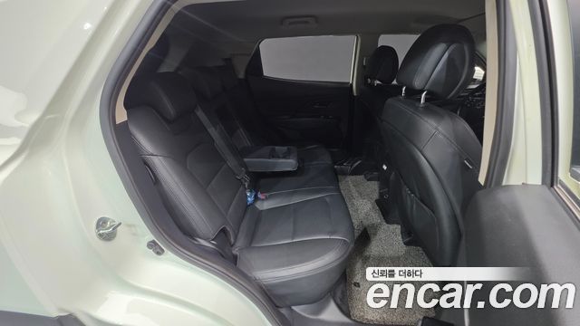 KG Mobility (SsangYong) Beautiful Korando Gasoline 1.5 2WD C5 Plus 2022 — фото 19