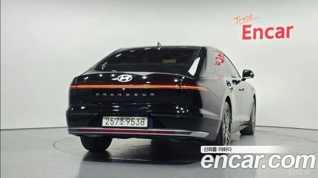 Hyundai Grandeur Hybrid (GN7) Exclusive 2023 — фото 4