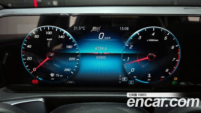Mercedes-Benz GLB-Class (X247) GLB250 4MATIC 2021 — фото 8
