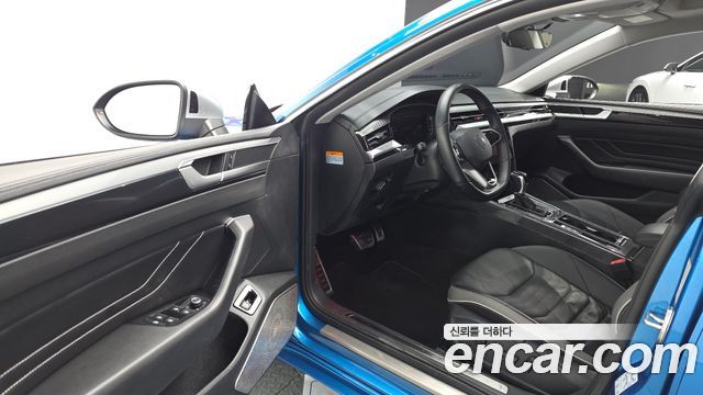Volkswagen Arteon 2.0 TDI Prestige 2022 — фото 11
