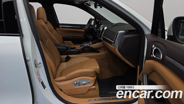 Porsche Cayenne 4.8 GTS 958 2013 — фото 11