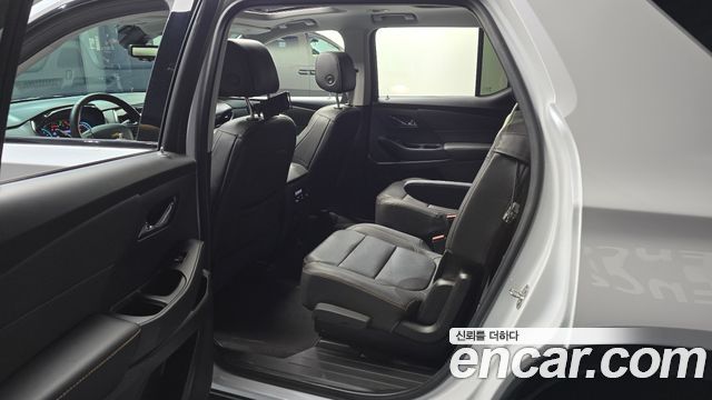 Chevrolet Traverse 3.6 AWD Redline 2021 — фото 11