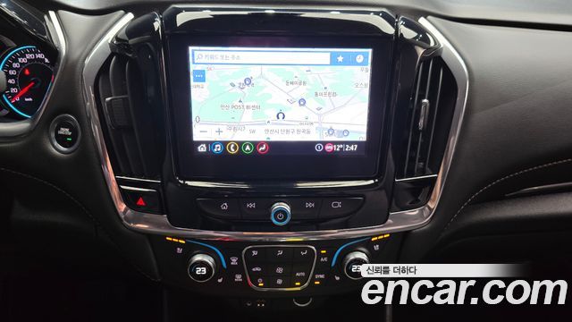 Chevrolet Traverse 3.6 AWD Redline 2021 — фото 17